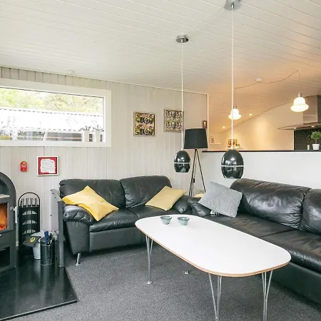 6 Person Holiday In Bl Vand