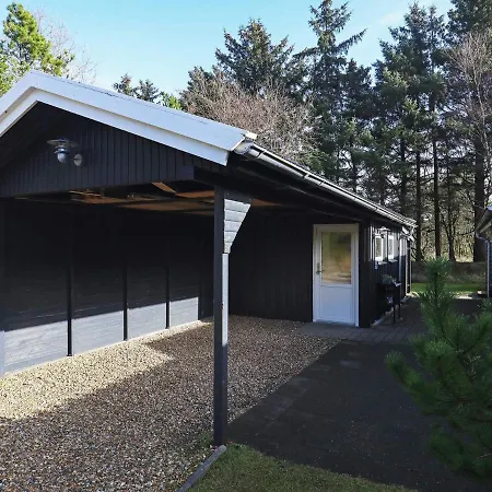 6 Person Holiday In Bl Vand בית נופש